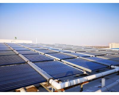 包頭濱河新區(qū)辦公大樓太陽(yáng)能三聯(lián)供